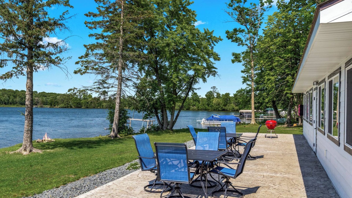 Brill Cabin | Sunset Bay Lodge- Gruenhagen Bay