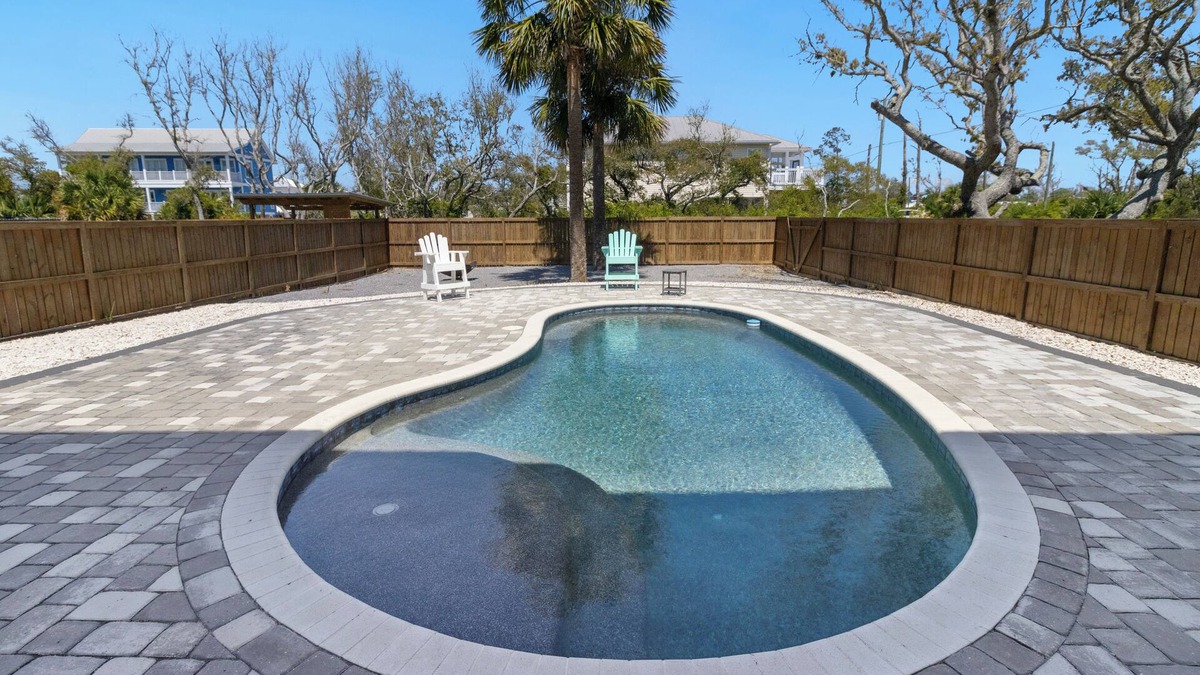 Port St. Joe House | Sunset Beach House sleeps 6, steps from beach! Private pool w/option to heat!