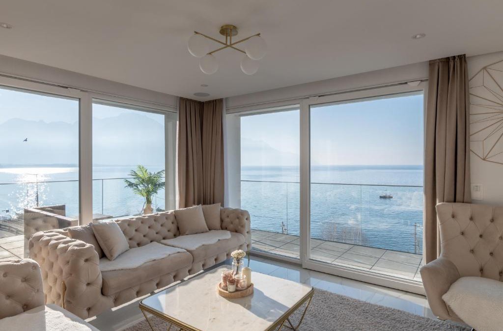 Veytaux Apartment | Sunset Home, Appartement de luxe front de lac