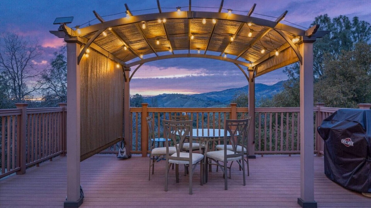 Coarsegold House | Sunset Lookout Mountain villa, Meadows, Gazebo