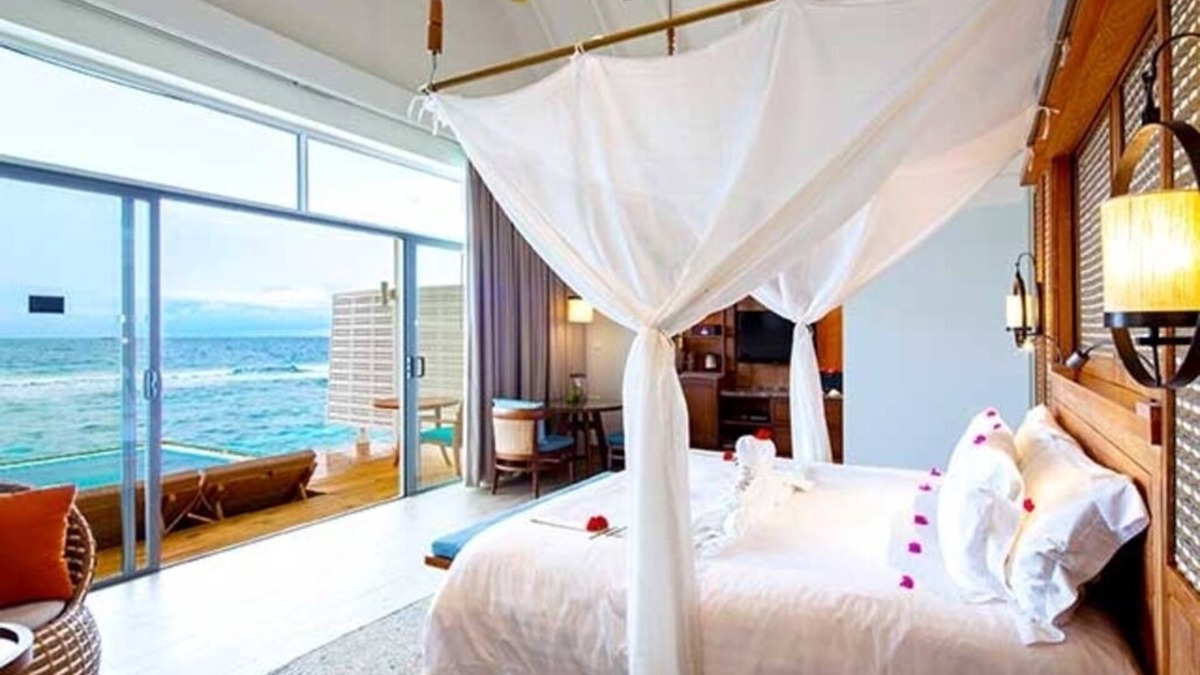 Centara Grand Island Villa | SUNSET OCEAN POOL VILLA - KING