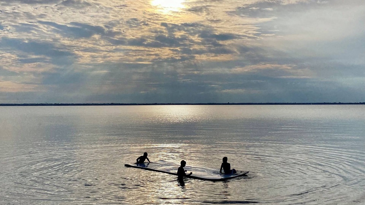 Fond du Lac House | Sunset on Lake Winnebago: Entire lake home in Fond du Lac, Wisconsin.