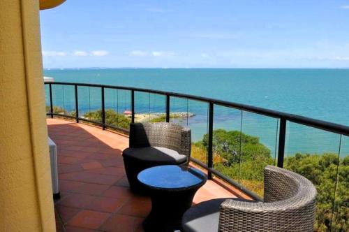 Redcliffe Apartment | Sunset Sails Penthouse Redcliffe