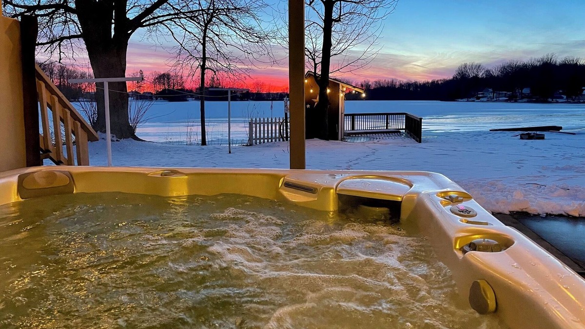 Clare Cabin | Sunset Shores Lake House: Autumn Adventures at Sunset Shores – Fishing, Hiking & Scenic Views