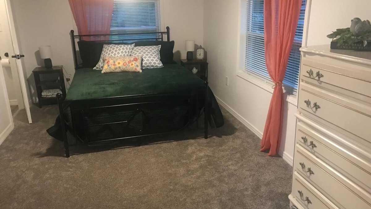 Arcadia House | Sunshine Acres is a cozy just remodeled home for your family in Arcadia Fl!
