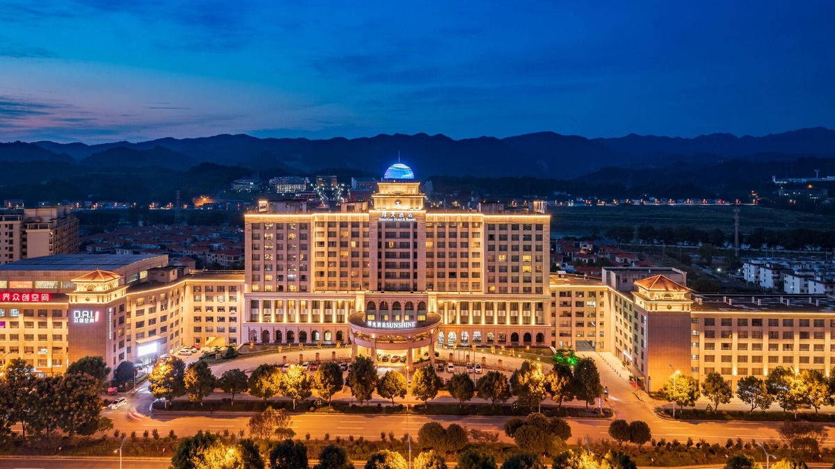 Yongding Hotel | Sunshine Hotel Zhangjiajie