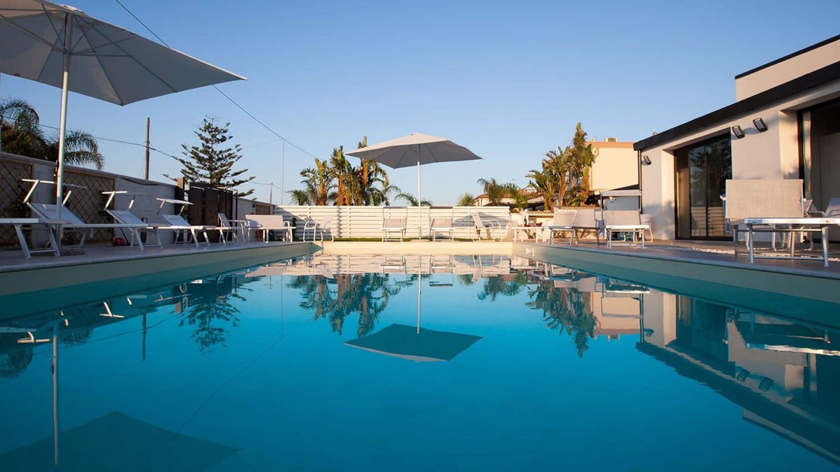 Fanusa Villa | Sunshine's House, Beautiful Villa With Swimming Pool Close ToThe Beach, Sun&Relax