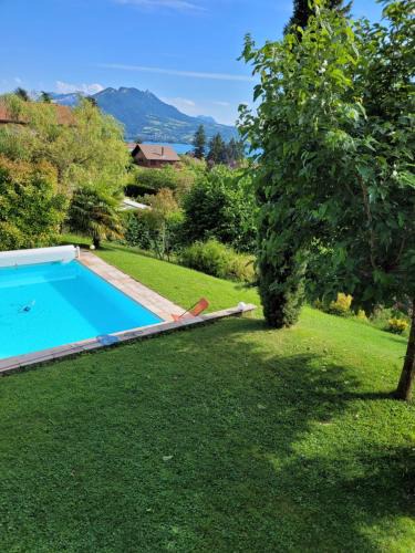 Veyrier-du-Lac Villa | Sunshine Villa in front of Annecy Lake