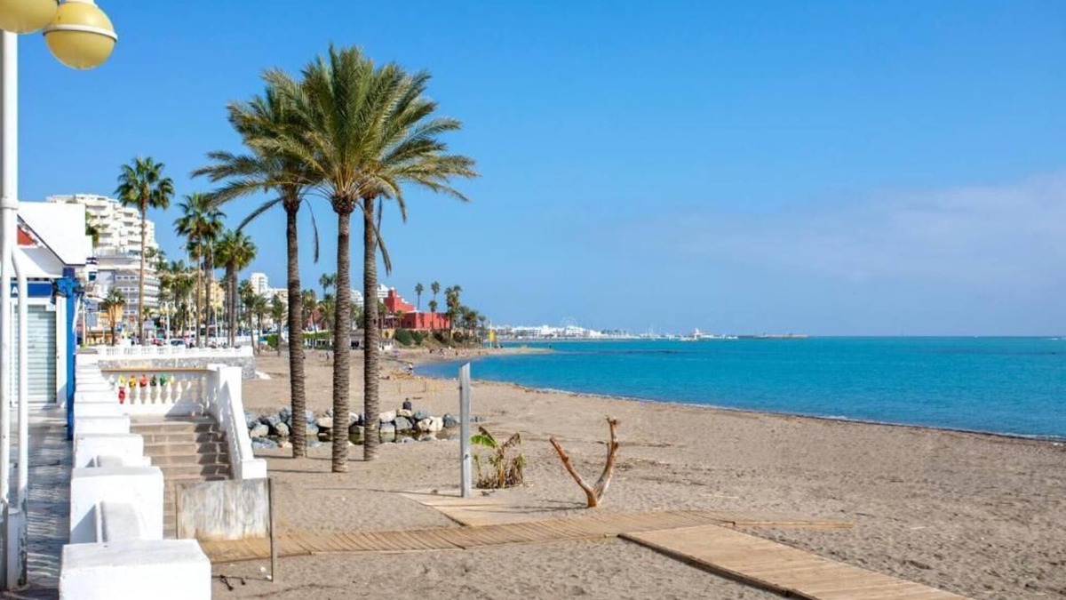 Torreblanca Apartment | Sunstay Flat I Seaviews Fuengirola Beach