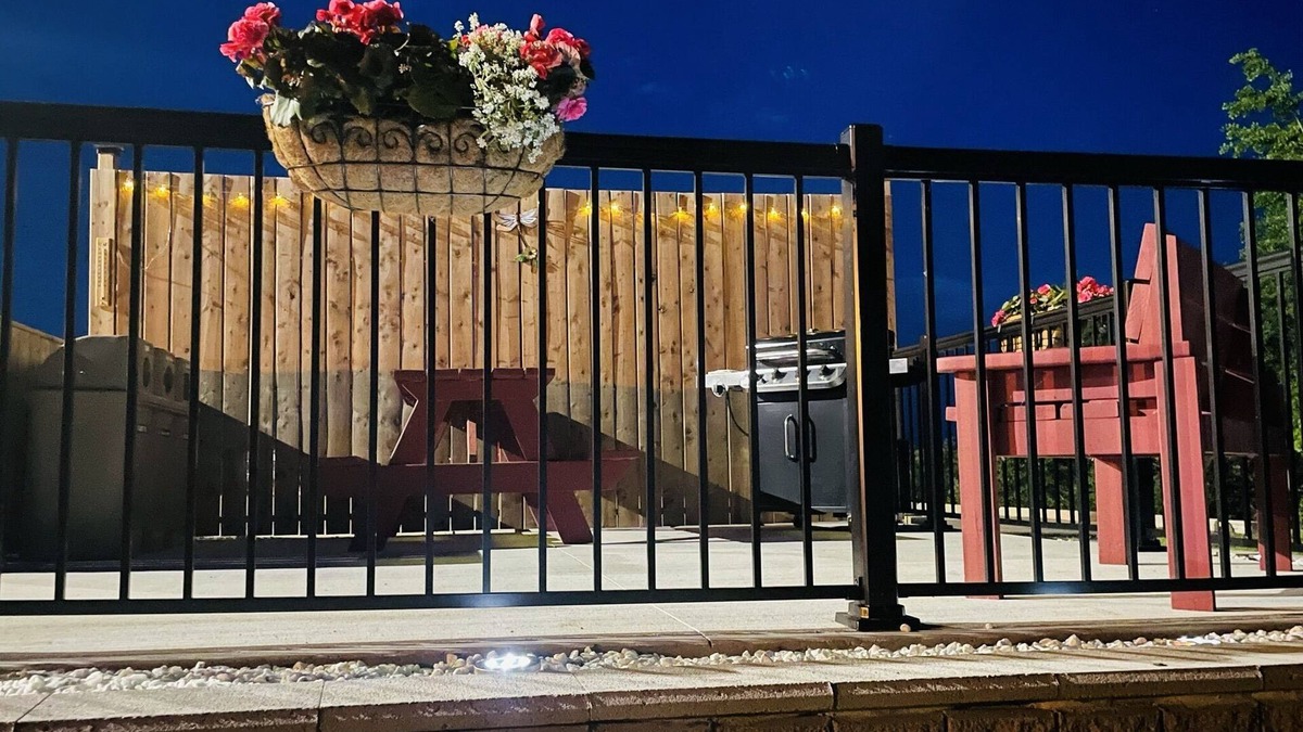 Amherst Hotel | Super 8 by Wyndham Amherst NS