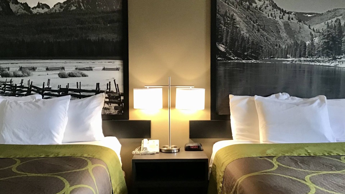 Blackfoot Hotel | Super 8 by Wyndham Blackfoot
