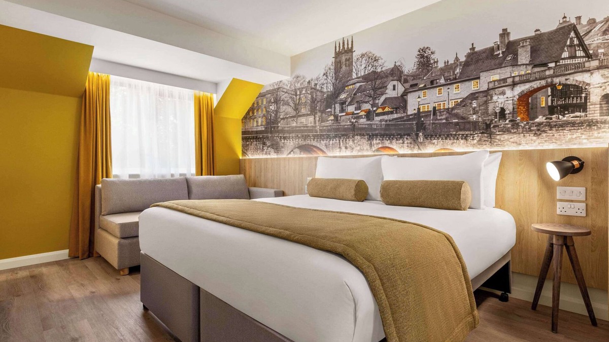 Hapsford Hotel | Super 8 by Wyndham Chester East