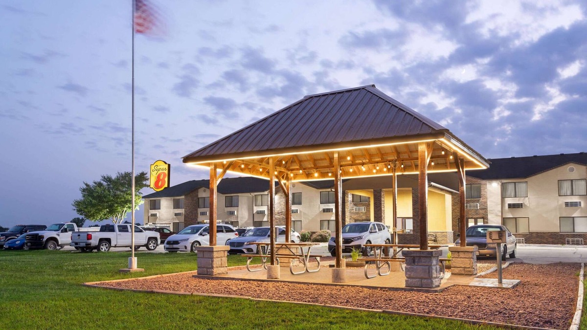 Chillicothe Hotel | Super 8 by Wyndham Chillicothe