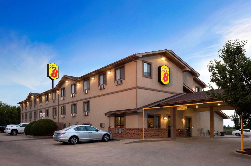 Macon Hotel | Super 8 by Wyndham Macon