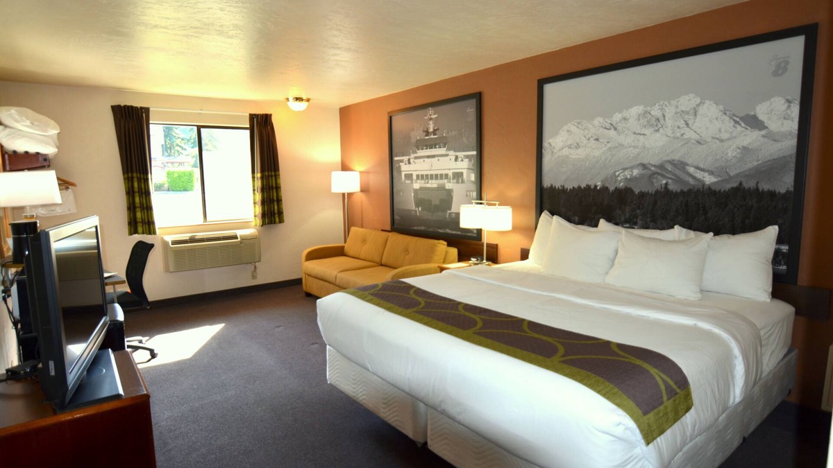 Port Angeles Hotel | Super 8 by Wyndham Port Angeles at Olympic National Park