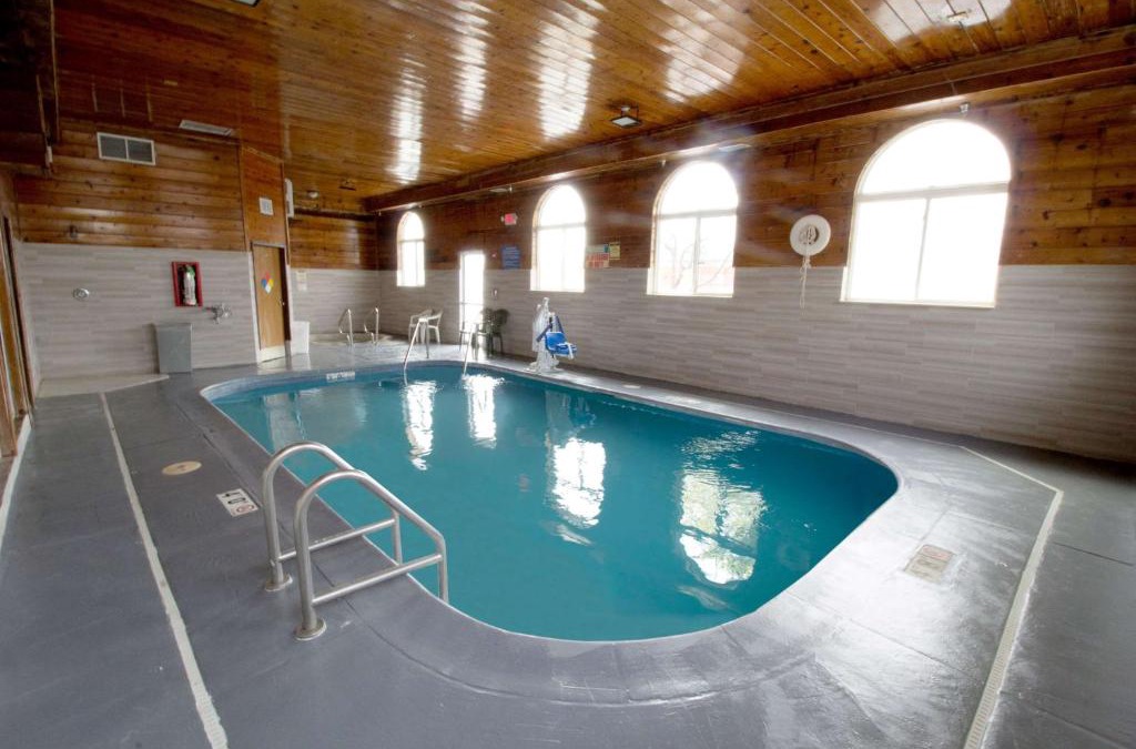 Elk Grove Village Hotel | Super 8 by Wyndham Chicago O'Hare Airport