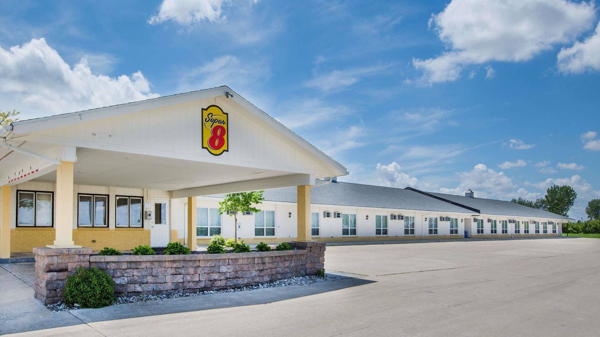 Williams Hotel | Super 8 by Wyndham Williams