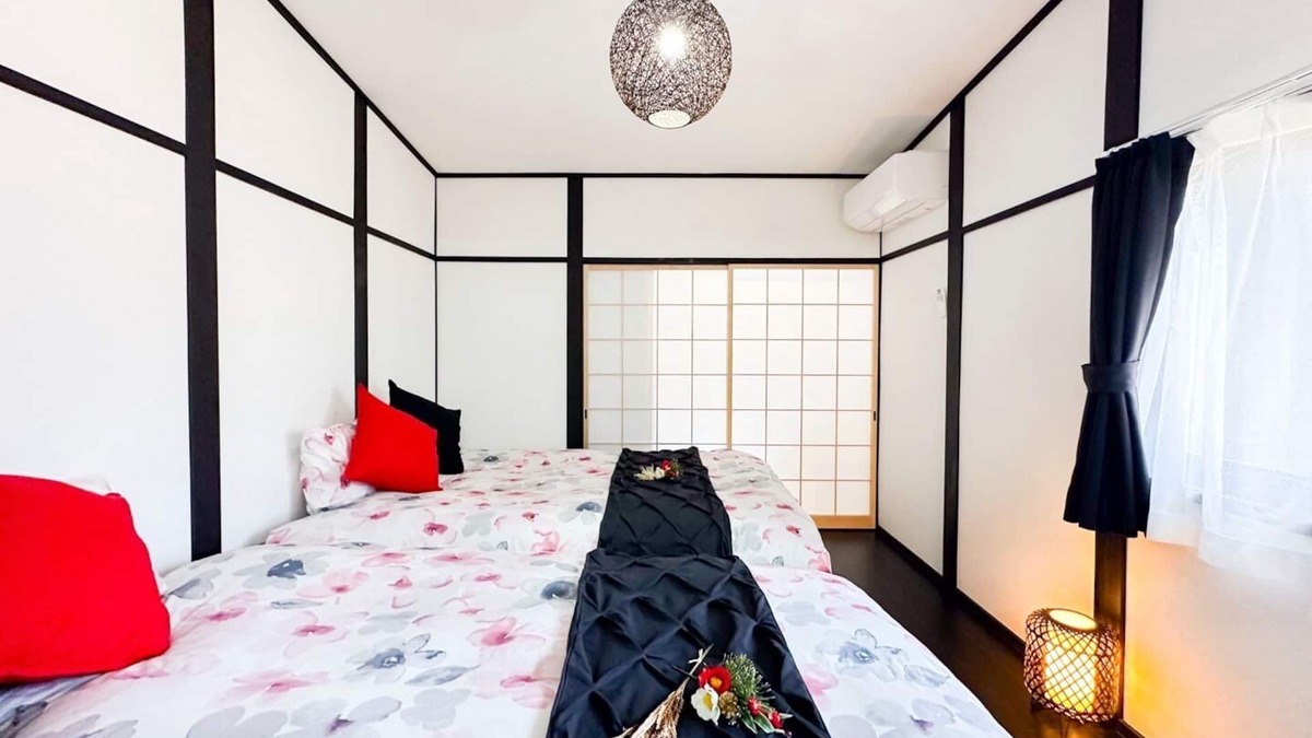 Nishinari House | Super clean2 lines available4 minutes to Tamade and Kishinosatotamade Station7 minutes to Namba - Asuka II/Osaka Ōsaka