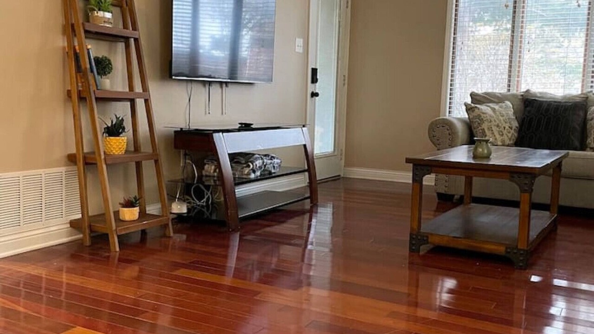 Columbia Apartment | Super Close to Mizzou Condo 2 Bed 1 Bath