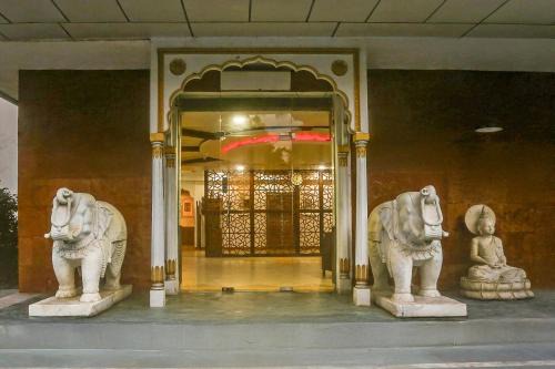 Bhiwadi Hotel | Super Collection O Bhiwadi