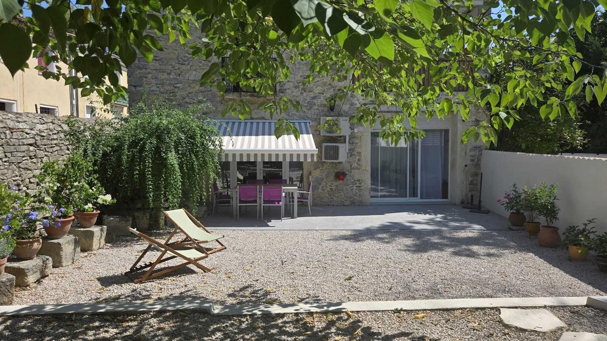 Saint-Bauzille-de-Montmel House | Superbe Maison de Village avec Jardin