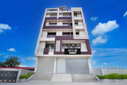 Behror Hotel | Super Hotel O NIIT University Neemrana