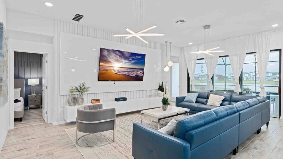 Florida Central Atlantic Coast House | Super Ritzy – 9BR 9BA Loft + Private Pool
