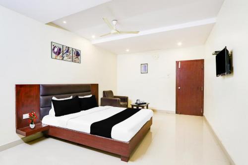 Vijayawada Hotel | Super Townhouse Gudivada Formerly Sistla