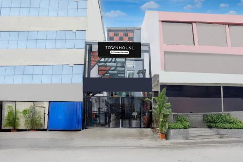 Shimoga Hotel | Super Townhouse Shivamogga Formerly Karthik Bhavan