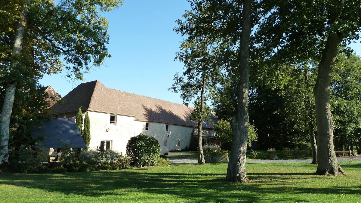 Saint-Pierre-Canivet Cottage | Superb 18th century family cottages near Falaise and Caen