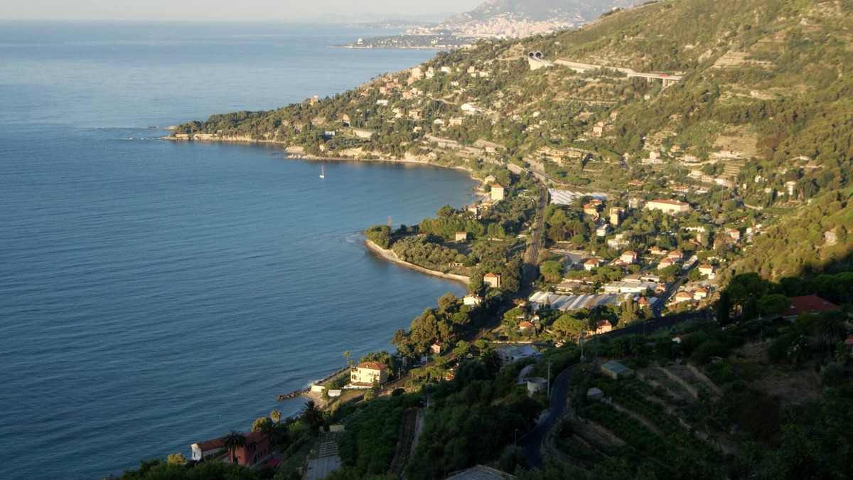 Ventimiglia Apartment | Superb 2 parts in ground villa