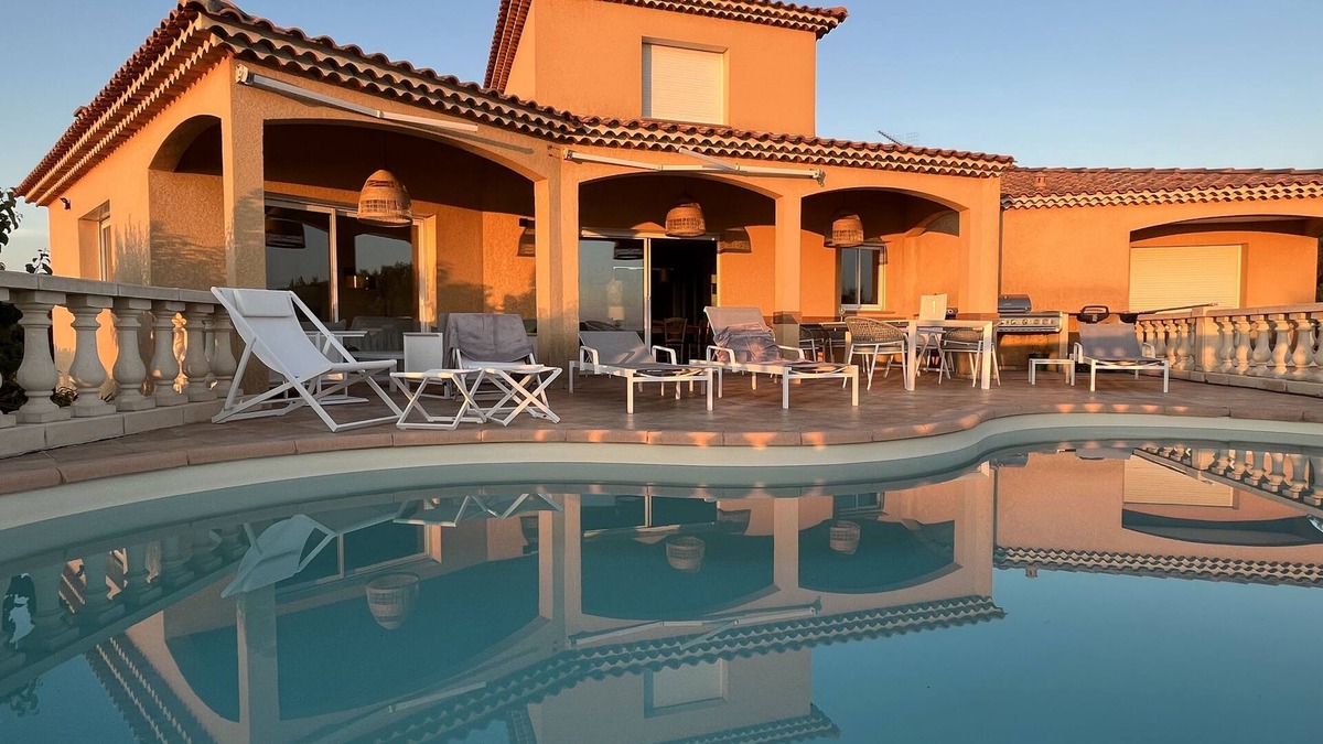 Propriano Villa | Superb air-conditioned villa with private pool and breathtaking sea/mountain views