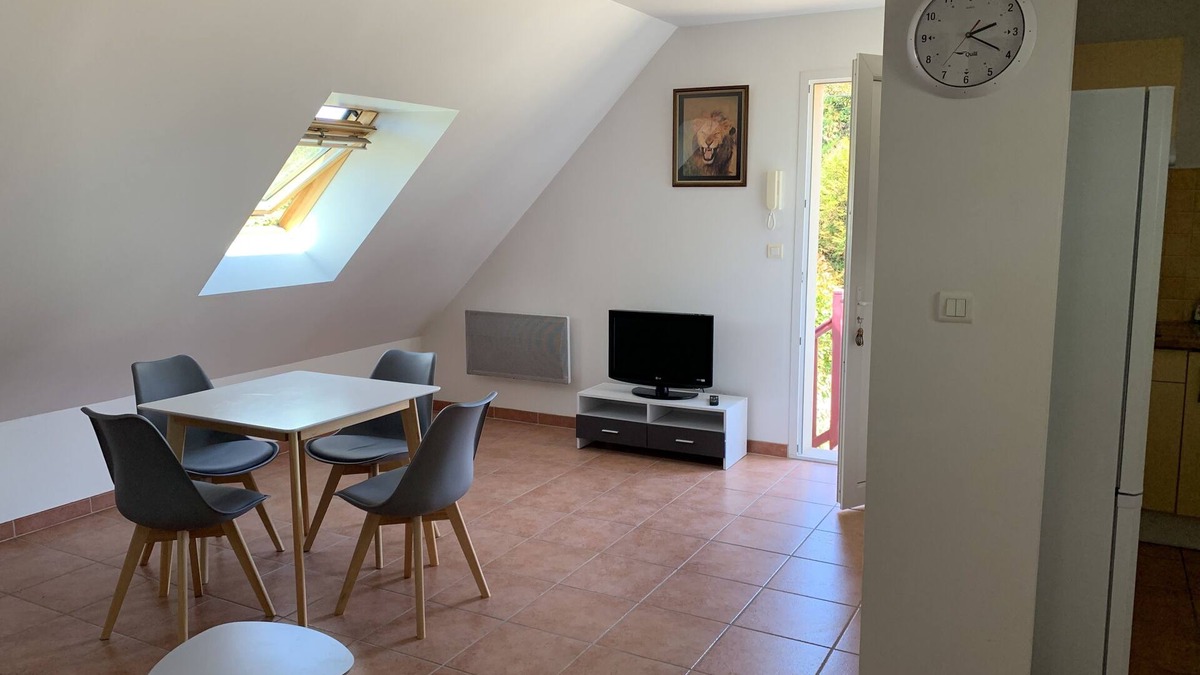 Saint-Briac-sur-Mer Apartment | Superb apartment near the beaches and golf course of Dinard, close to Saint Malo