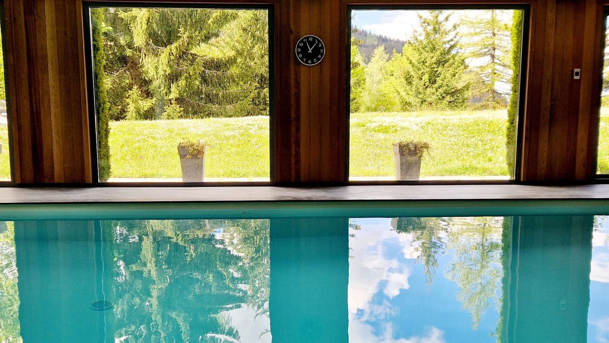 Le Planellet Apartment | Superb apartment with swimming pool and sauna, Golf and ski in, Mont d'Arbois