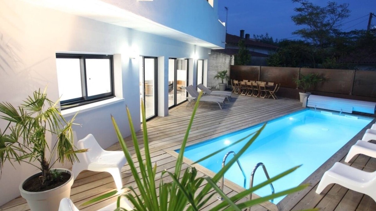 Pontaillac Villa | Superb Architect Villa 500 m Beach
