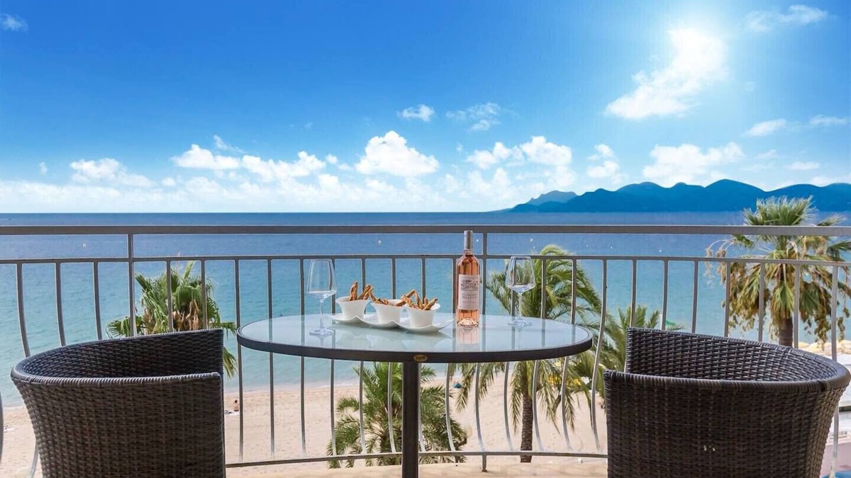Cannes City Centre Apartment | Superb bright apt sea view Cannes