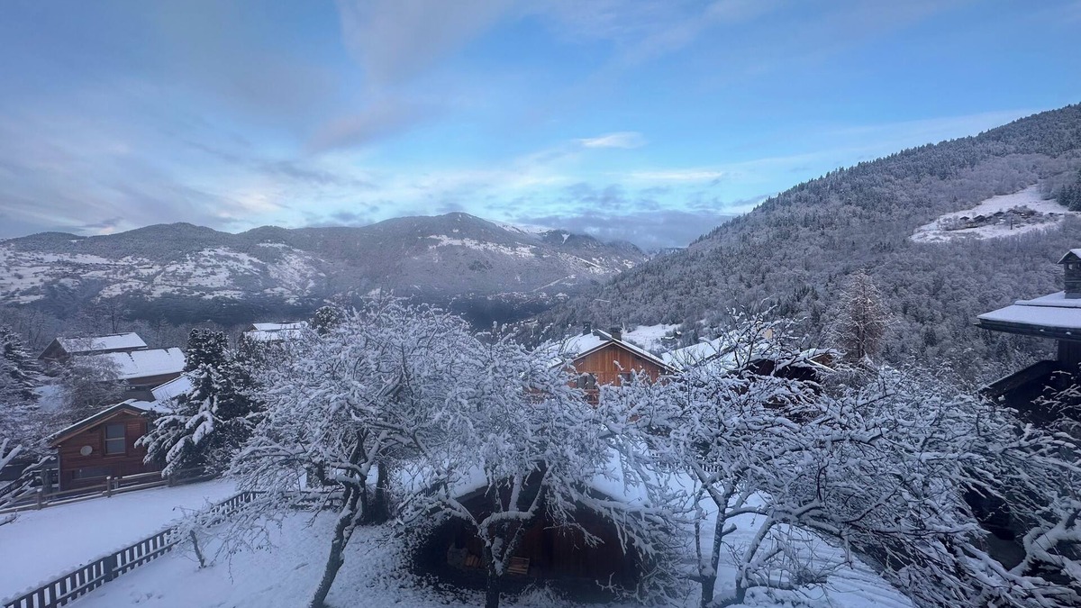 Les Allues Ski Chalet | Superb chalet in the heart of the 3 valleys