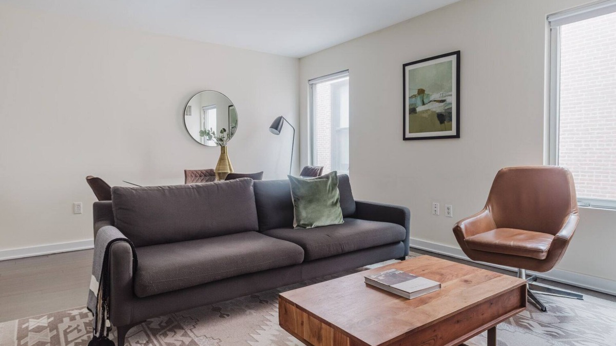 Theatre District Apartment | Superb Downtown 2BR, Elevator & A/C, by Blueground