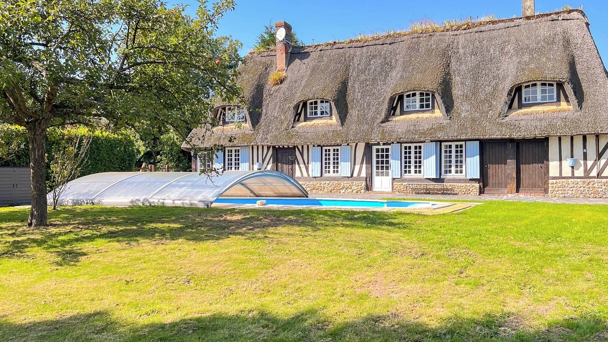 Bournainville-Faverolles Cottage | Superb Normandy cottage with swimming pool for 8pers