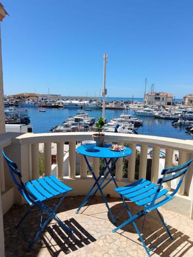 Martigues House | SUPERB MEDITERRANEAN FISHERMANHOUSE FRESHLY RENOVATED 20 M FROM HARBOR HIKES NEARBY no extra fees