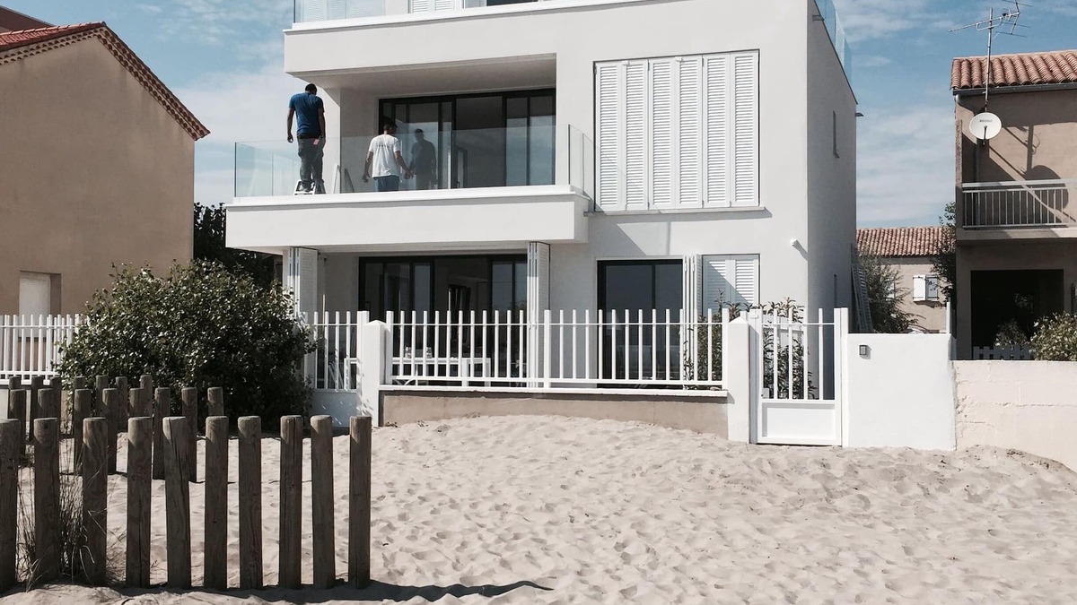 Carnon-Plage Apartment | Superb new apartment "feet in the water" exceptional view on the beach