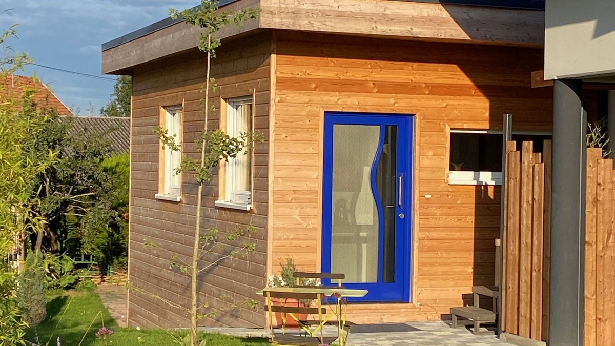 Furchhausen House | Superb suite with private Jacuzzi and garden for a relaxing stay in the countryside.