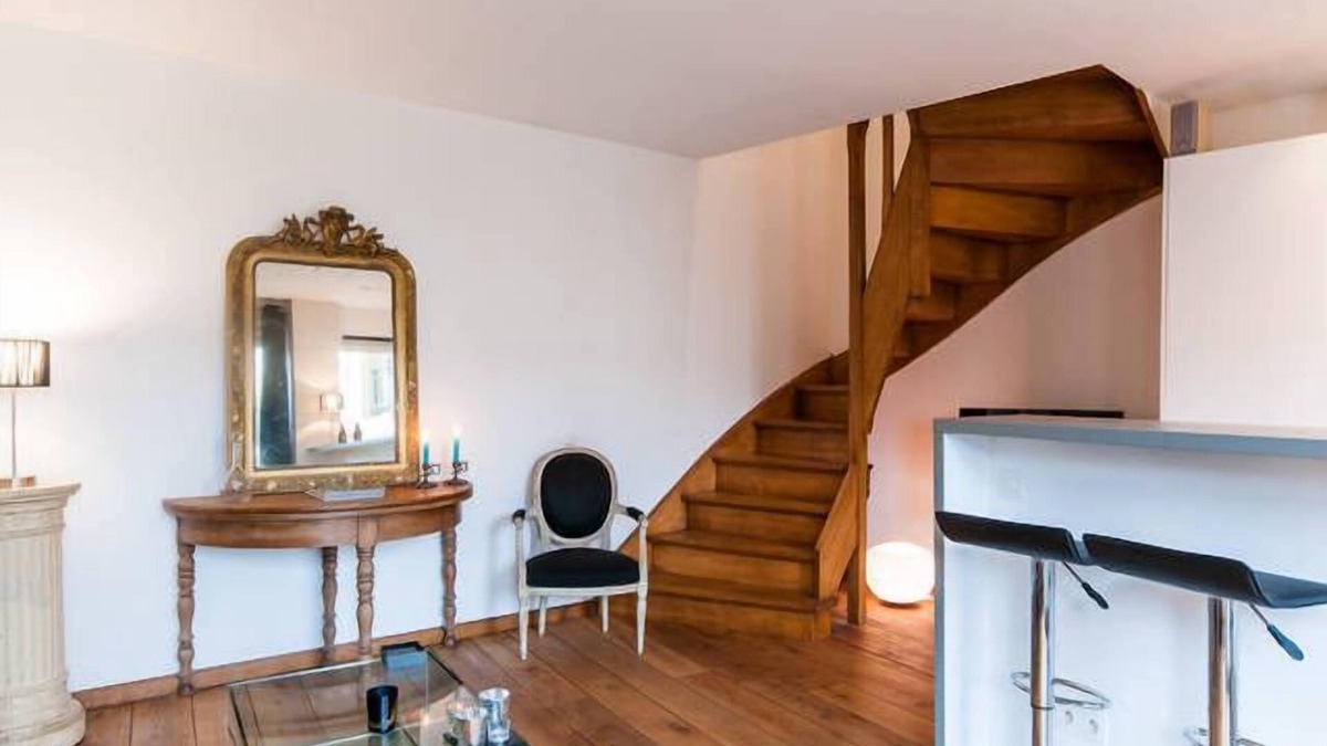 Old Lille Apartment | Superb T2 in the heart of old Lille with balcony