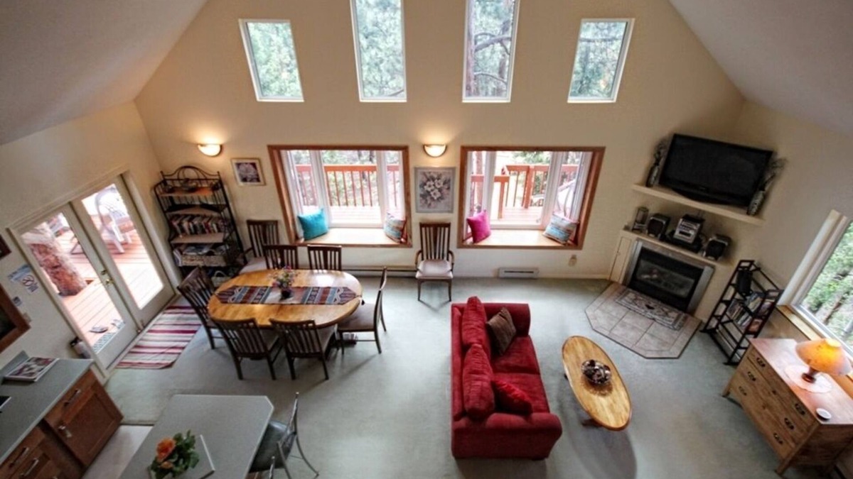 Woodland Park House | Superb Three Acre Mountain View Home for Reunions/Families