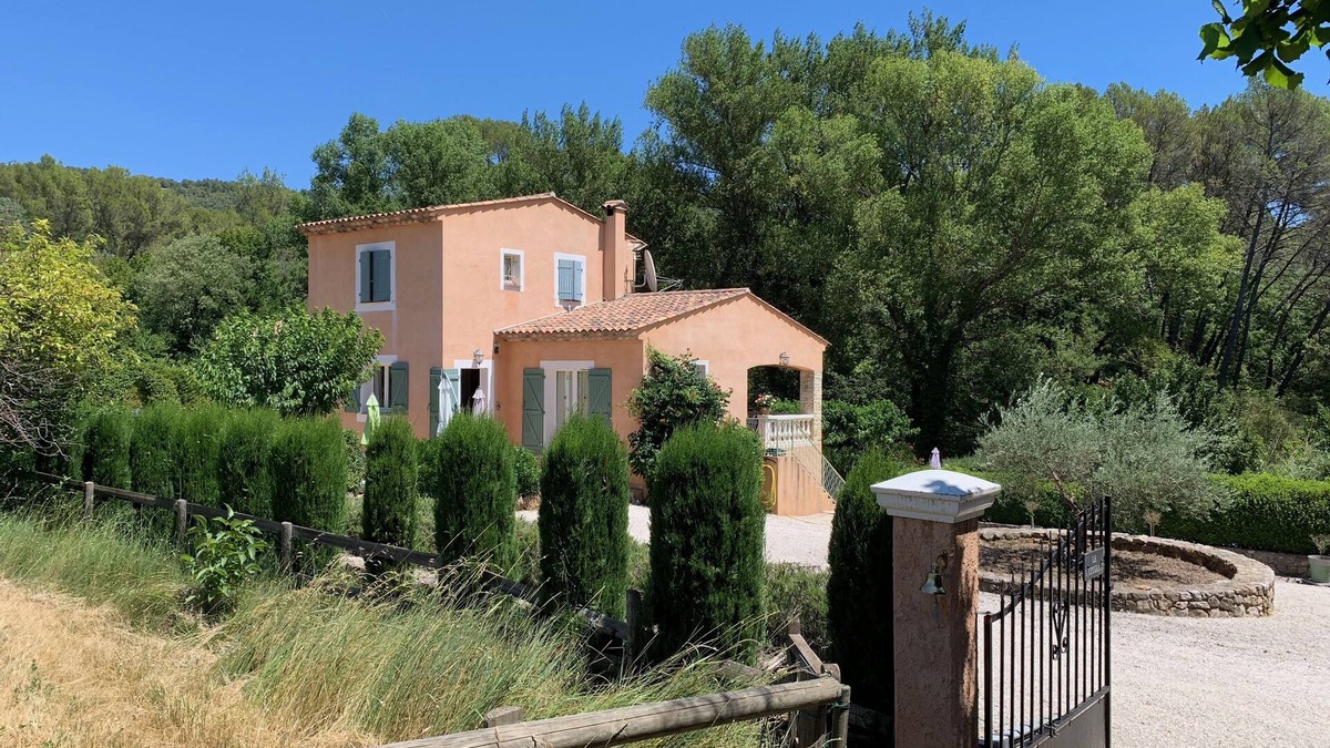 Villecroze Villa | Superb villa with heated pool in Villecroze