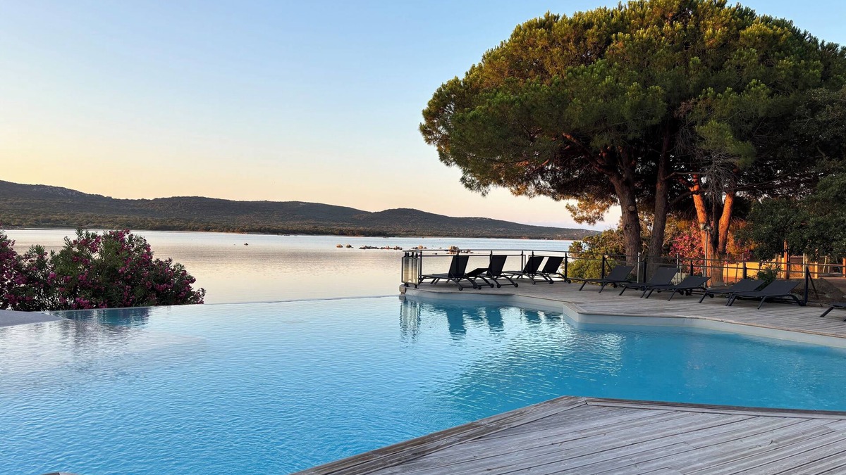 Pianotolli-Caldarello Apartment | Superb waterfront T2