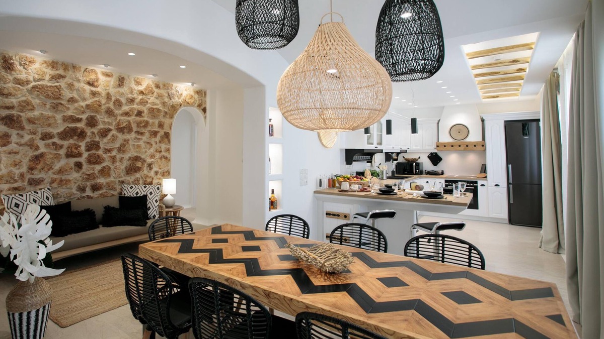 Naxos Town Apartment | Superior 3 Bedrooms Luxurious Apartment in the heart of Naxos Town