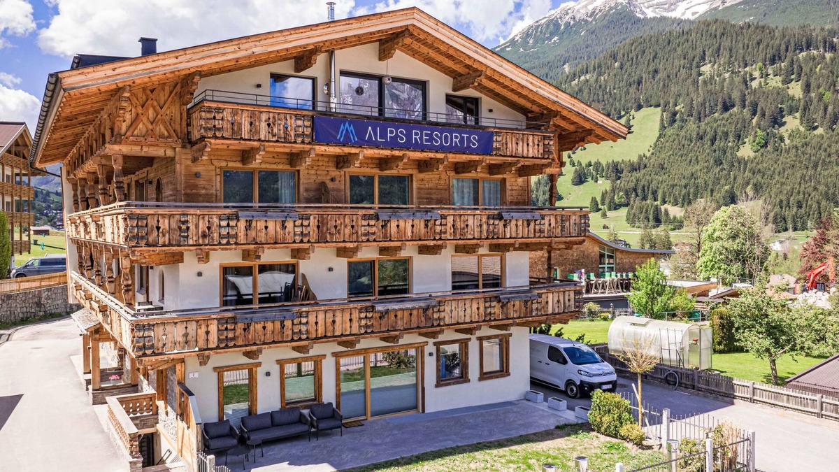 Lermoos Apartment | Superior mit 2 Schlafzimmer by Interhome