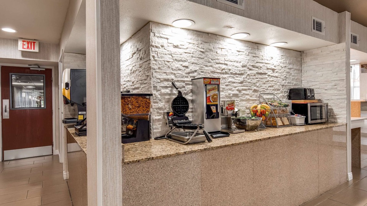 Alexandria Hotel | SureStay Hotel by Best Western Alexandria
