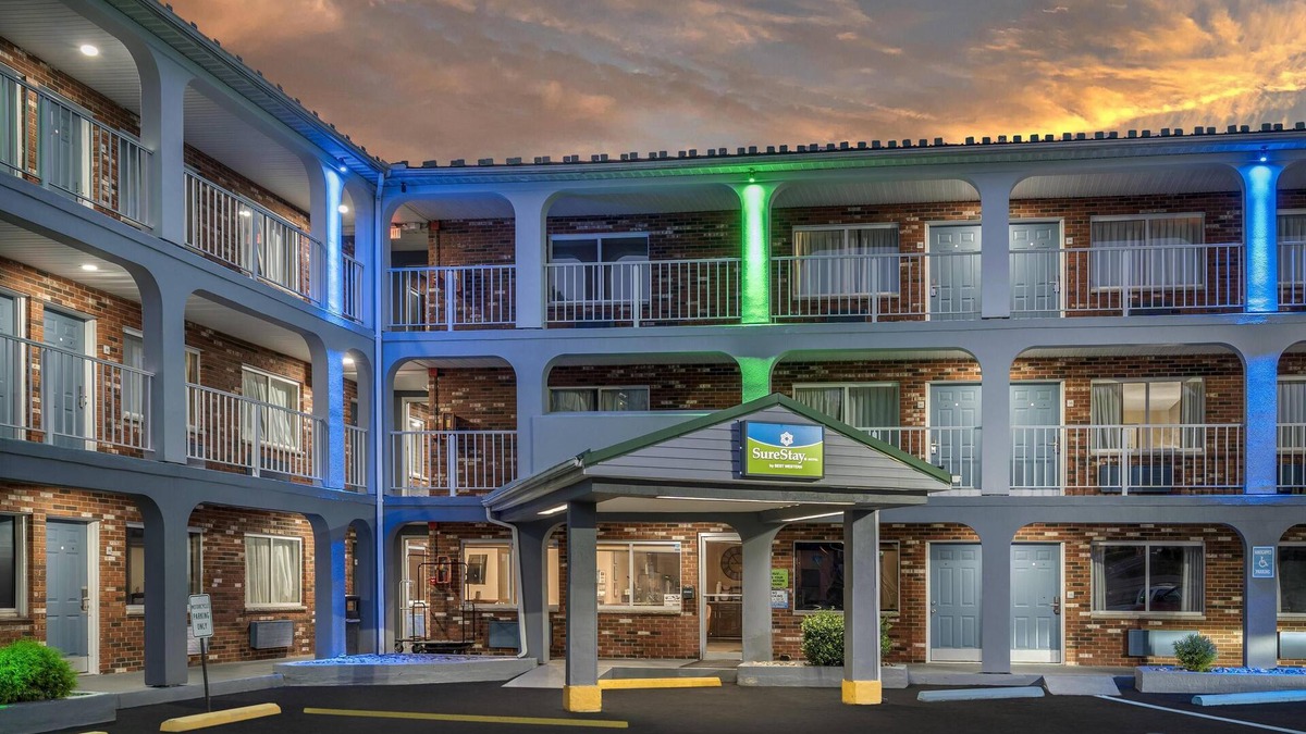 Summersville Hotel | SureStay Hotel by Best Western Summersville
